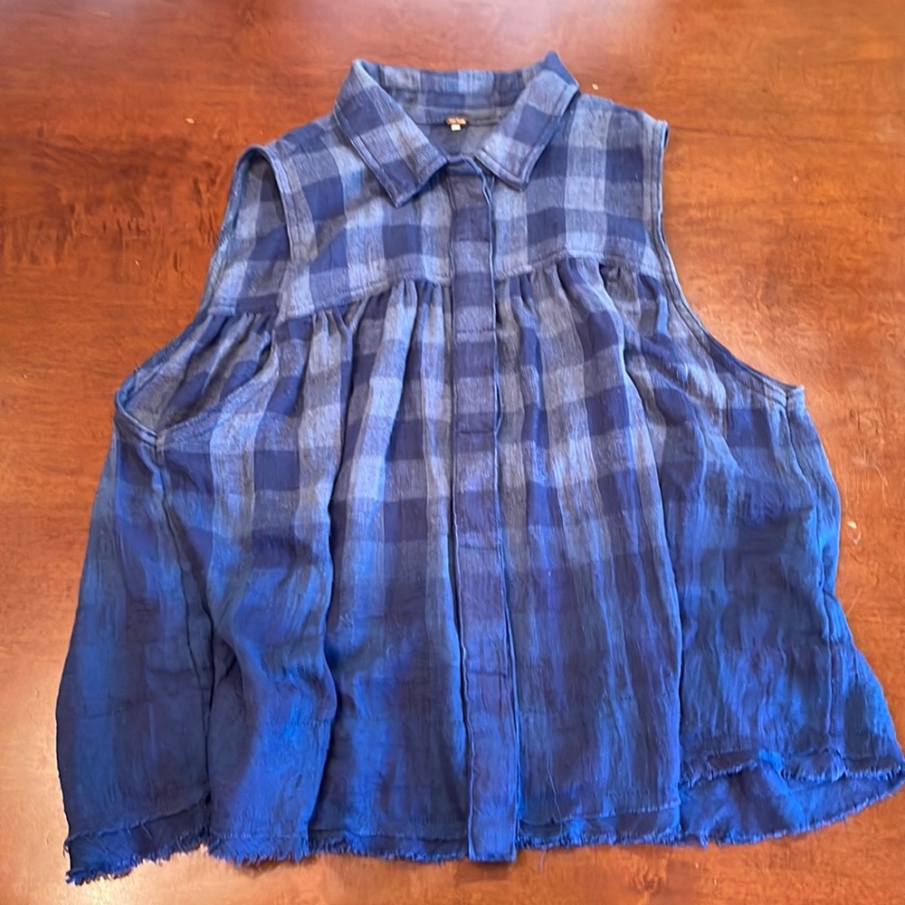 Free people flowing sleeveless blouse
